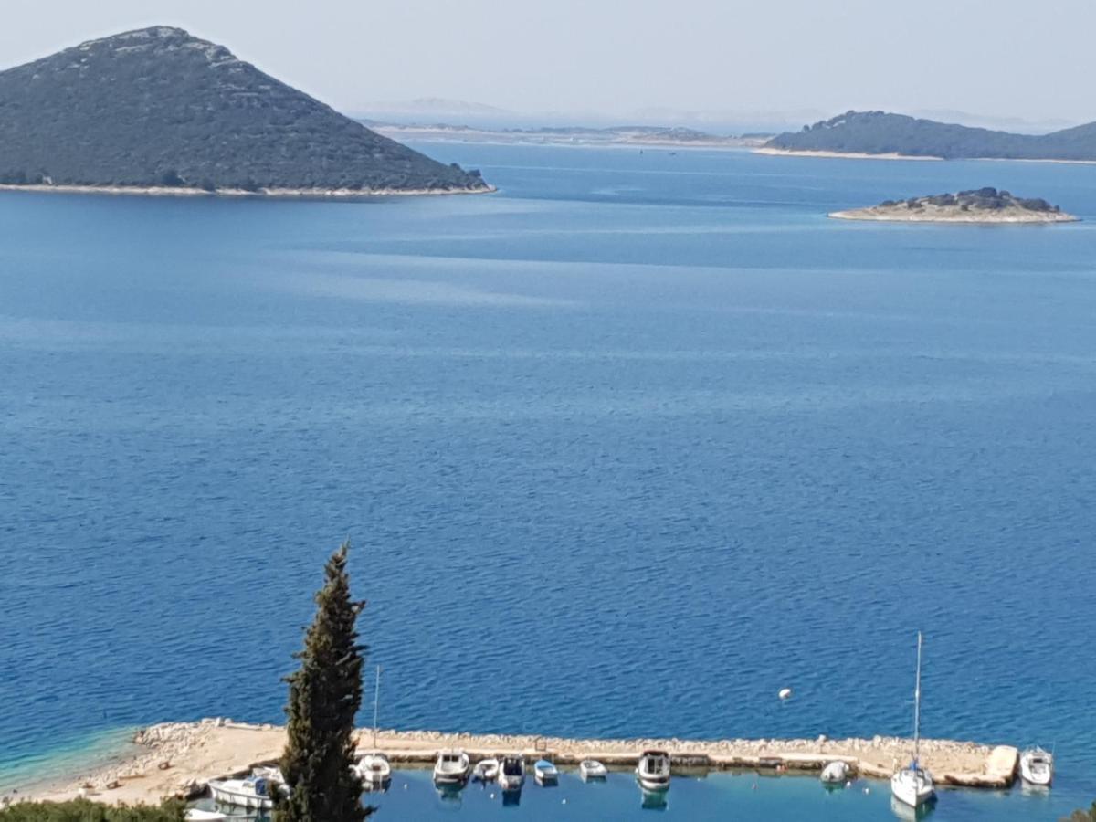 Lavender Apartments Drage Bagian luar foto